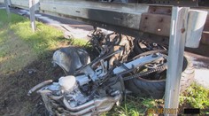 Vážná nehoda Čechů v Německu! Motorkář nezvládl předjíždění