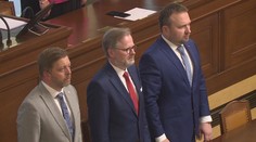 ANKETA: Vysvědčení dostala i vláda. Je to horší trojka, shodují se politologové