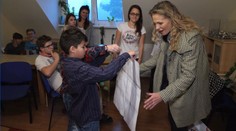 Badinková mluvila o sexy prádle! Pak předala šek z Tváře dětem