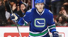 VIDEO: Vrbata hattrickem rozprášil Buffalo! Bodoval i Krejčí