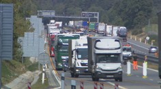 Na silnicích přibydou nové dopravní značky. Řidiči v Česku je doposud neznali