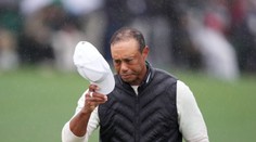 Tiger Woods žije v neustálé bolesti, prozradil jeho soupeř. Vše si prý způsobil sám