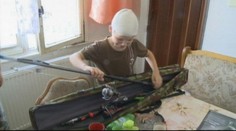 Chlapec (11), kterého skalpoval autem opilý policista, se uzdraví