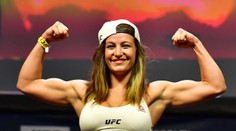 Tvrdé pěsti, ale i bujná poprsí! Tady jsou ty největší kočky z UFC
