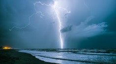 Megablesk dlouhý jako Československo. Meteorologové ohlásili rekordní jev