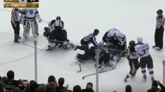 Nejdražší rvačka NHL? Do bitky se zapojily i hvězdy s Crosbym!