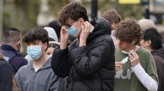 Na školách se šíří nebezpečná nemoc. Dva studenti podlehli meningitidě
