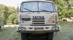 Nehoda Tatry 815 s 16 vojáky! Spadli do potoka, 7 se zranilo