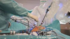Roboti jako pomocníci lékařů. Chirurgický systém využívá i nemocnice ve Zlíně