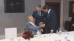 Miloš Zeman oslavil 80. narozeniny. Nejčastějším dárkem byla lahev alkoholu