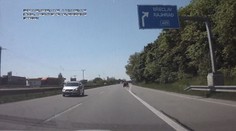 Nebezpečí na dálnicích! Policisté hledali hned dva řidiče v protisměru