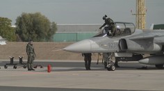 Válka s Íránem už stála stovky miliard, přiznal Pentagon. Útoky nepolevují