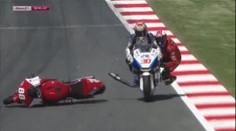 “Kámo, pusť se!“ aneb když jsou na motorce dva