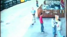Vyloupil osm sázkových kanceláří. Dostal deset let