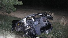 SMRT NA SILNICI! Přerazila zábradlí a zabila se o strom