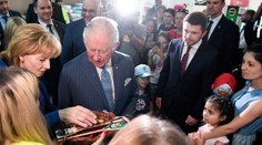 Princ Charles navštívil uprchlíky v Rumunsku. Chtěl vědět, jak na tom jsou