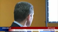 VIDEO: Čunek odešel z vlády, v čele KDU-ČSL zůstává