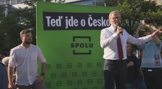 Vtipy o Brňácích, čtení knih i učení jazyků. Fiala ukázal, co ho nejvíce baví
