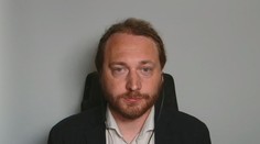 Hypotéky zdražily už čtvrtý měsíc po sobě. Snížení úroků nás jen tak nečeká, říká ekonom