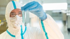 Poplach ve Velké Británii. Objevil se virus, který byl v Evropě před lety vymýcen
