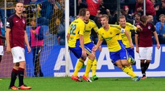 Další překvapení! Sparta končí v poháru, Zlín jí nasázel tři góly