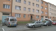 Policie na Proseku vyšetřuje smrt dvou lidí! Vražda?