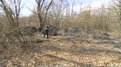 KRADOU POTRUBÍ TĚŽKOU TECHNIKOU! Zmizel materiál za 100 tisíc