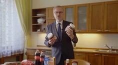 Premiér Fiala vyrazil do Německa na nákupy. V komentářích to schytal
