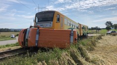 Po pár hodinách další nehoda! Vlak se na Blanensku srazil s dodávkou