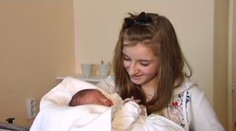 Mají tři děti, všechny se narodily v týž den. DALŠÍ REKORDY