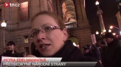 Extremisté v Praze demonstrovali proti EU. Moc se jich nesešlo