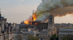 Z plamenů zpět do krásy. Od požáru Notre-Dame uběhly 2 roky. SROVNÁNÍ