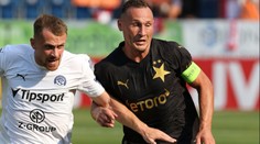 První zápas, první problém. Nehroutil bych se, říká expert o zakopnutí Slavie