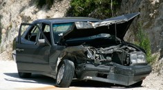 Nikolu nabourali v Chorvatsku: Auto přes střechu, strach o život