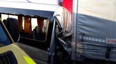 Děsivá bilance: Při nehodě na jihoafrické dálnici zemřelo 27 lidí!