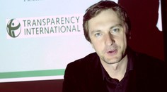Transparency International si posvítí na finance prezidentských kanidátů