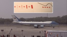 Internet se baví Trumpovým úhybným manévrem před Brnem