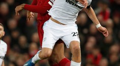 Souček duel s Liverpoolem nedohrál! Kvůli zranění musel být vystřídán