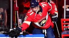 Češi v NHL nebodovali. Návrat z marodky hlásili Kaše i Vrbata!