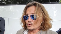 Johnny Depp den před příletem do Prahy: Mstí se exmanželce Amber