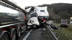 Pražský okruh zablokovala tragická nehoda. Jeden člověk srážku nepřežil