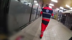 VIDEO: Žena porodila v hale na nádraží. Všimli si toho až na poslední chvíli