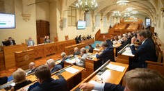 Senátní volby 2022: Přehled všech obvodů a kandidátů