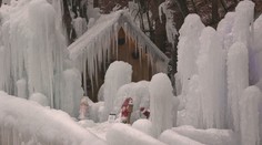 Slovinská vesnice v srdci Alp se proměnila v ledové království