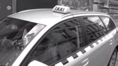Mladík na Žďársku ubodal taxikáře. Ukrýval se doma
