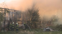 Sklad ve Zlíně pohltily plameny! Obří škoda, dým vyděsil město