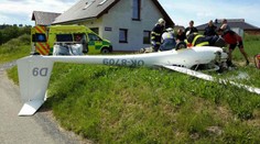 U Poličky se zřítilo ultralehké letadlo. Dopadlo do vesnice