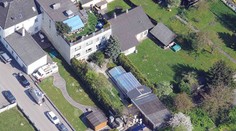 Věznitele usvědčila DNA. Naše reportérka je na místě