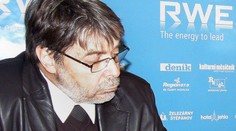 Sexuální příručka budí rozruch! Puritána Dobeše kritizuje sexuolog Uzel