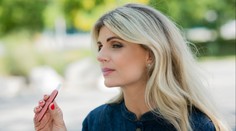 Ochucené nahřívané cigarety už si v Česku nekoupíte, schválili poslanci